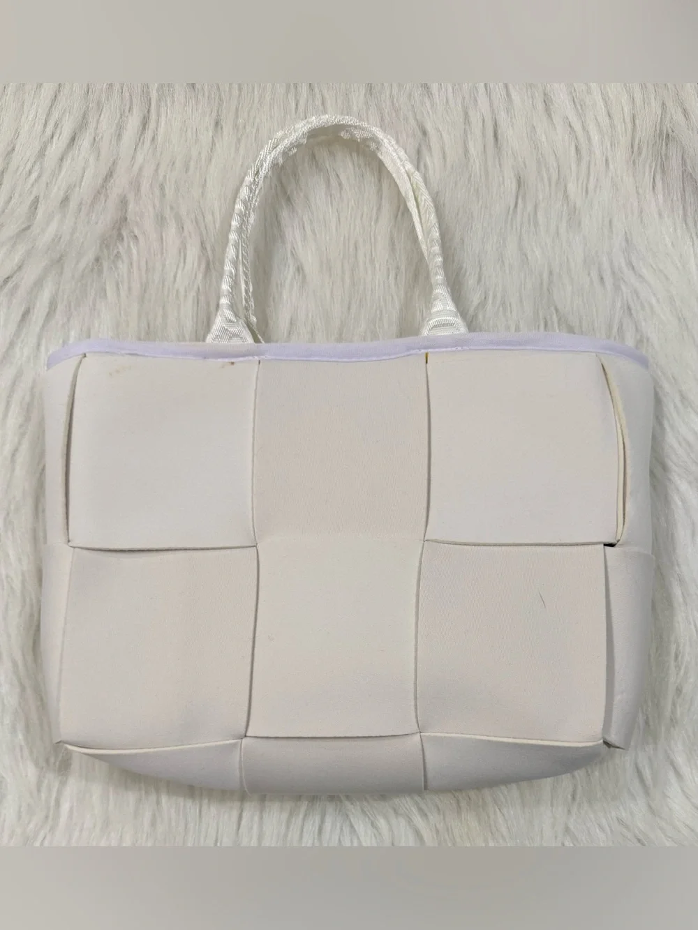 Popups Small Neoprene Tote Bag Lightweight Interior Pocket Soft White Yellow NEW